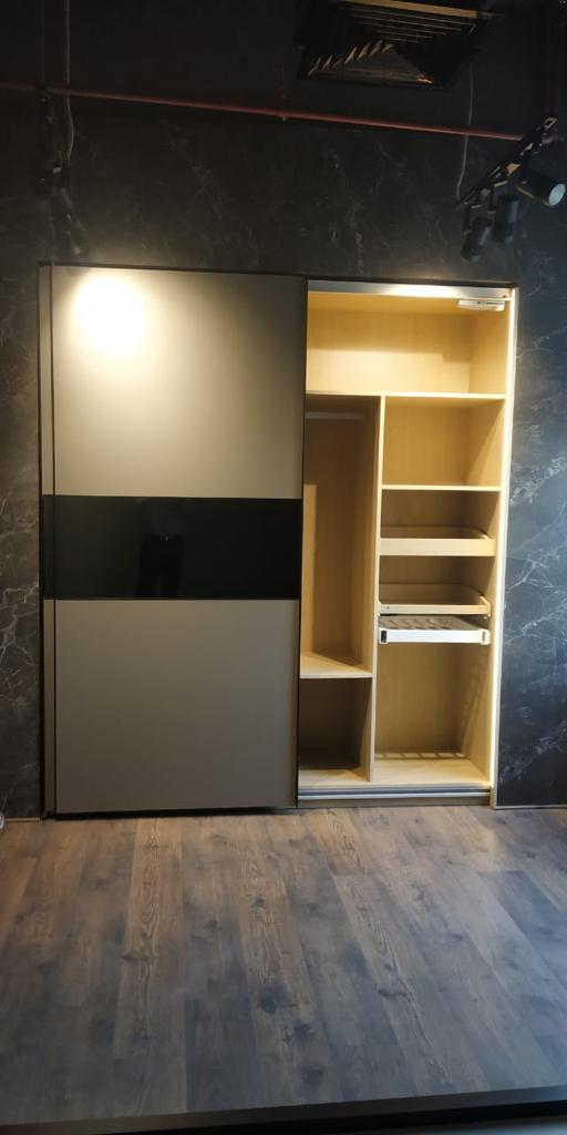 affordable-budget-wardrobes-prices-largest-dealers-manufacturers-in-noida-greater-noida-india